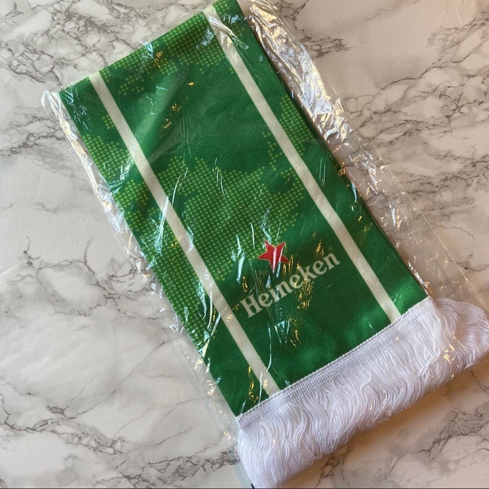 NWT Heineken Green and White Scarf